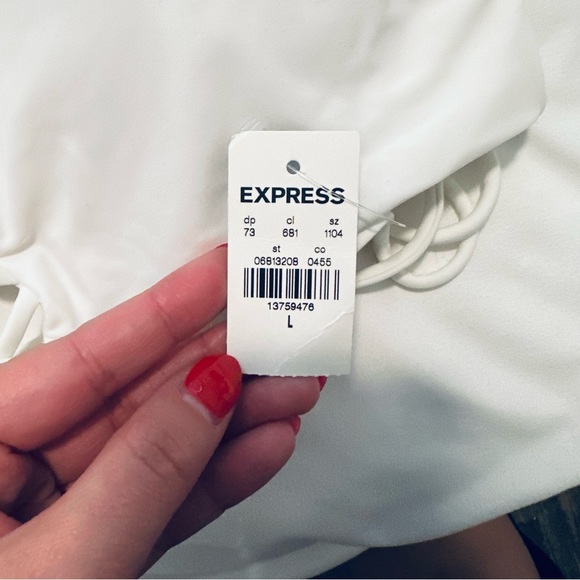 Three bikini tops size L - Picture 5 of 6